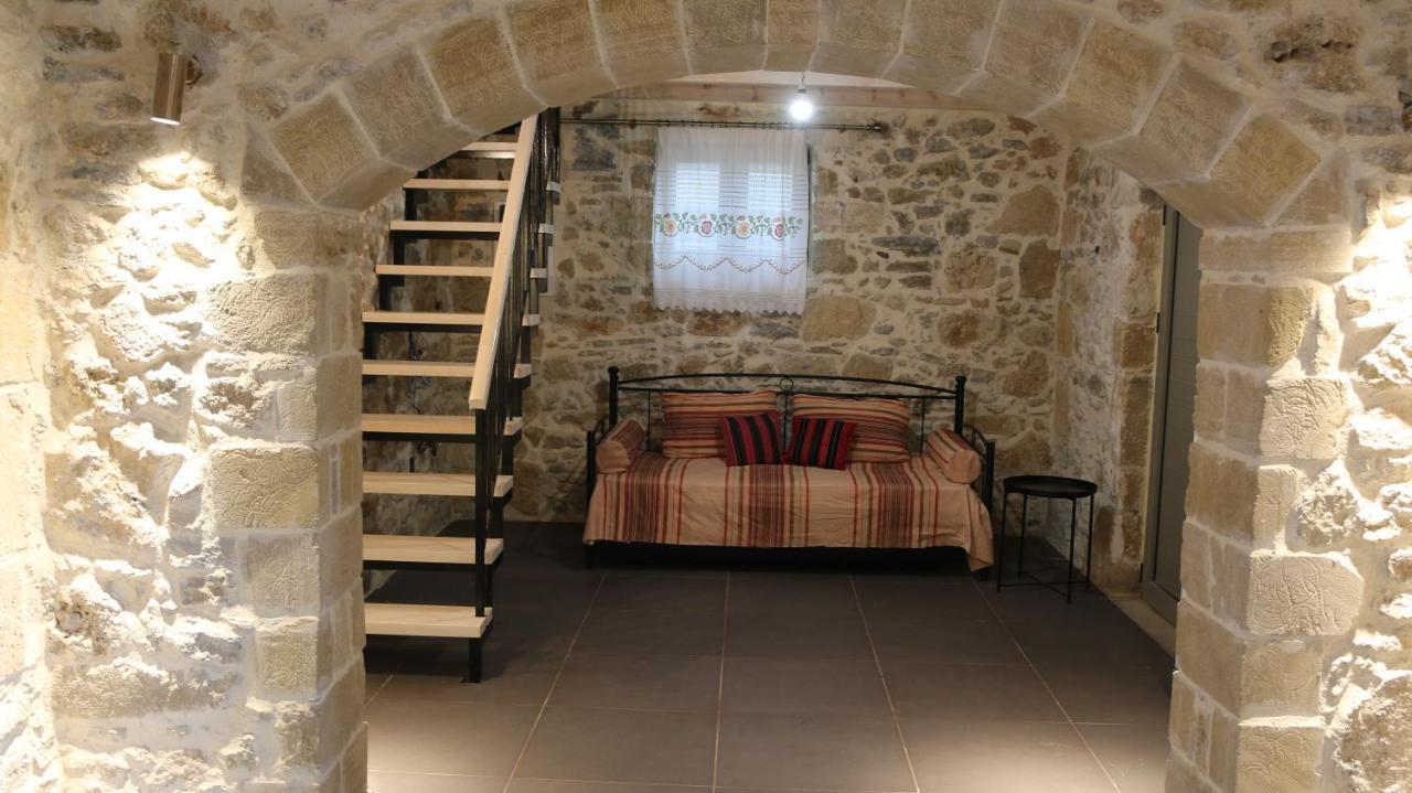 Mouri Village Aikirgiannis Ngoại thất bức ảnh